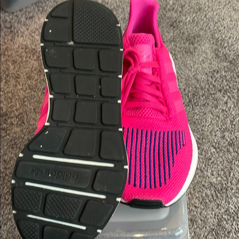 ADIDAS - Picture 2 of 2